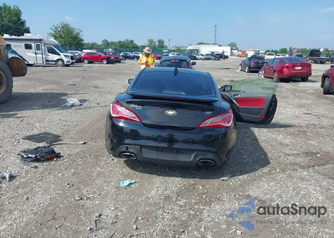 2013 Hyundai Genesis 2.0T R-Spec z USA, uszkodzony, nr VIN KMHHT6KD8DU093034